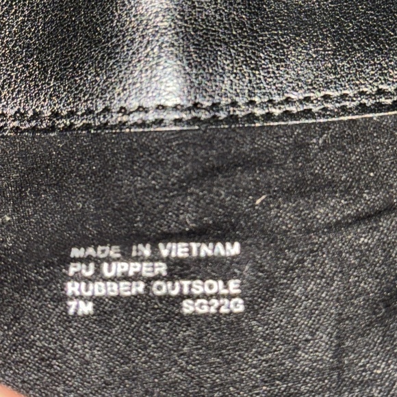 MICHAEL KORS Geller Patent Leather Rubber Wedge‎ Booties  black Size 7M - Picture 11 of 12